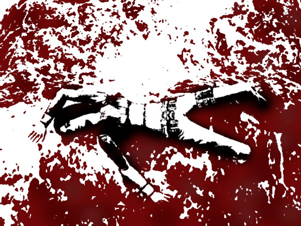 cadavere su campo di battaglia
