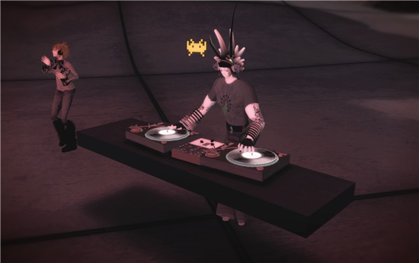 Transient Zeluco djing at Trash Palace