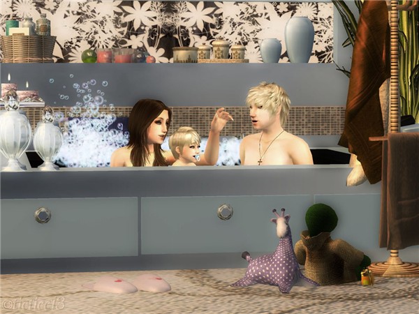 Enid's Bath Time