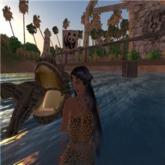 Scaring off the croc