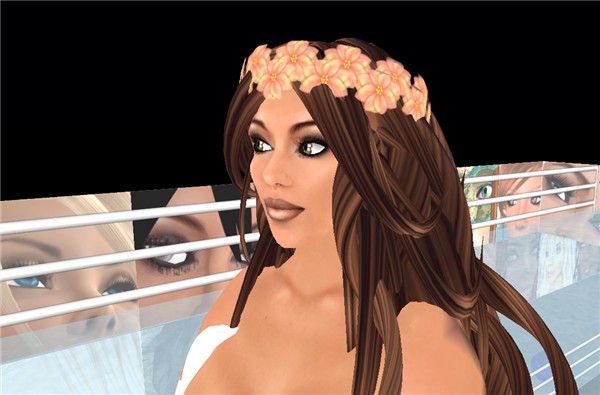 aeleen at Stolen 2