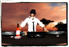 DJ Kris Voight!