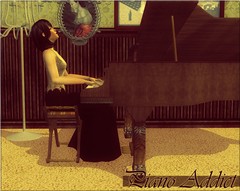 Piano addict