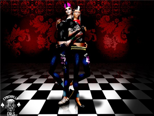Cyberbilly Girls