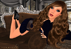 Rowayn Lounging