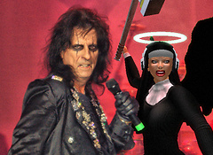 Iraconda and Alice Cooper in concert
