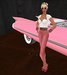 Kendra. 052