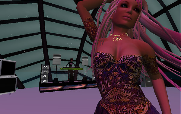 Slim Rocking The Metaverse 2nd Leg