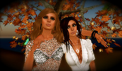 We are cute - Cinty & Angi - 25.07.09.