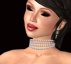 "Deco" pearl wardrober from Eclectica Jewellery