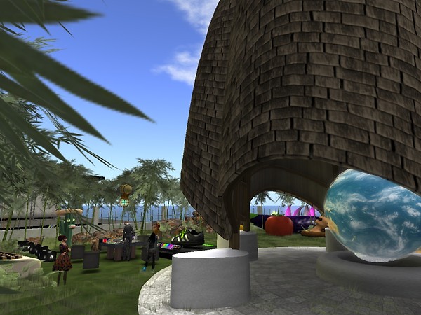 The roof garden and Philip Johnson church - Chimera Cosmos