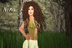 AVenina in Green_020-edited_profile