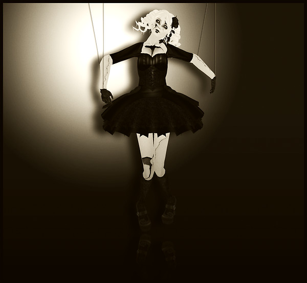 Cracked Dolly