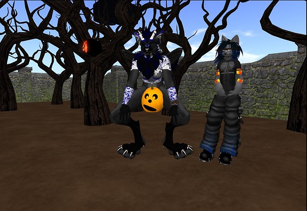 Hell yiffing his pumpkin