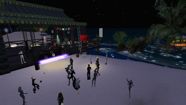 beach party at haad rin
