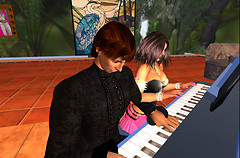 Dueling Pianos!