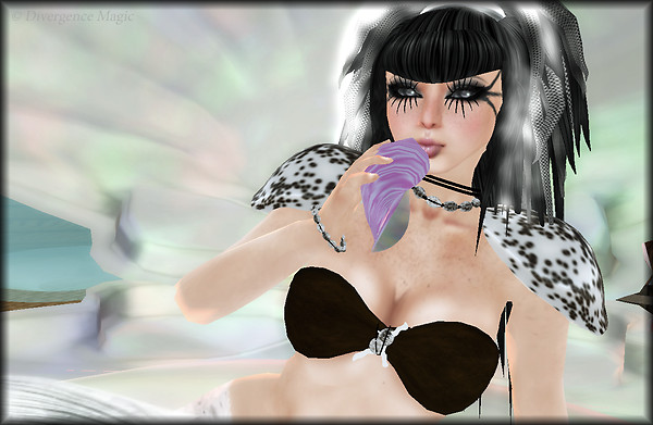 Two Fish with One Stone_001