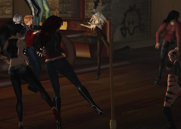 Gwen's 6th rezday party - ravenelle.zugzwang