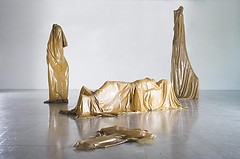 pieta-mumie-contemporary-art-manfred-kielnhofer